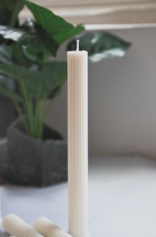 Reign - 27cm